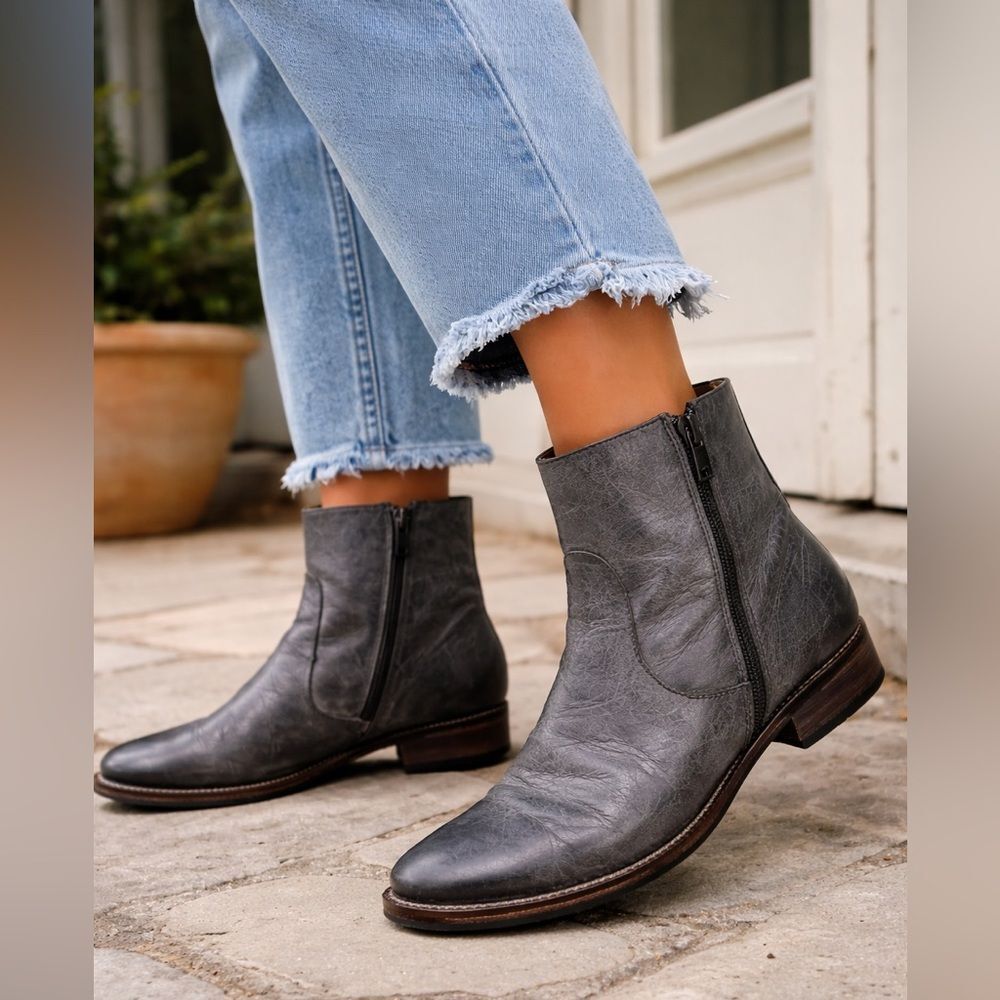 Gidigio Italian Leather Ankle Boots Gray Distressed Zip Booties EU 37.5 US 7